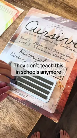 They don’t teach kids cursive anymore. #cursive #cursivehandwriting #cursivehandwritingworkbookforkids #gracefulbydesign @Grooved Learning #homeschool #homeschoolcurriculum #curriculum 