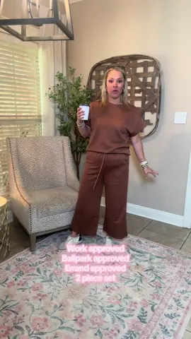 Work, errand and ballpark approved wide leg 2 piece set! #fallfashion #2pieceset #fashion #tiktokshopcreatorpicks #tiktokshopblackfriday 