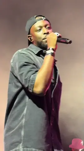 La définition parfaite d’un carrière réussi.  #concert #pourtoi #prt #dadju @DADJU @foirecolmar @CODEPUK 