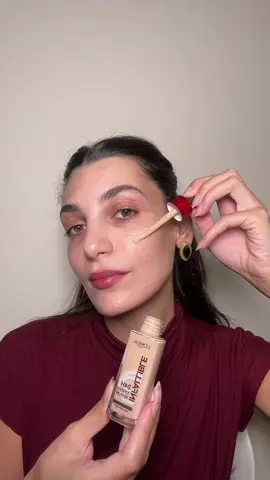 Testing the new setting mist from L’Oréal Paris #lorealparis #lorealsettingspray #settingspraytest 