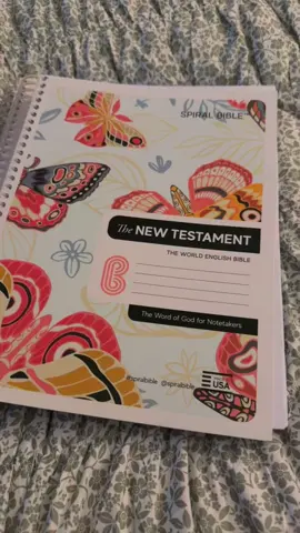 This is my fave bible to just sit down and read…. This is the note takers bible for sure!!!#bible #spiralbible #biblestudy #timewithgod 
