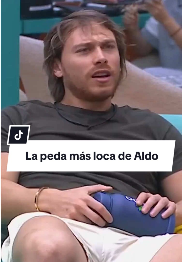 La peda más loca de @Aldo T De Nigris  😝✌🏻 Si quieres ver el momento COMPLETO, suscríbete ya a @ViX y no te pierdas de nada con el 24/7 🔥 #LaCasaDeLosFamososMx disponible también en #LasEstrellas y #Canal5