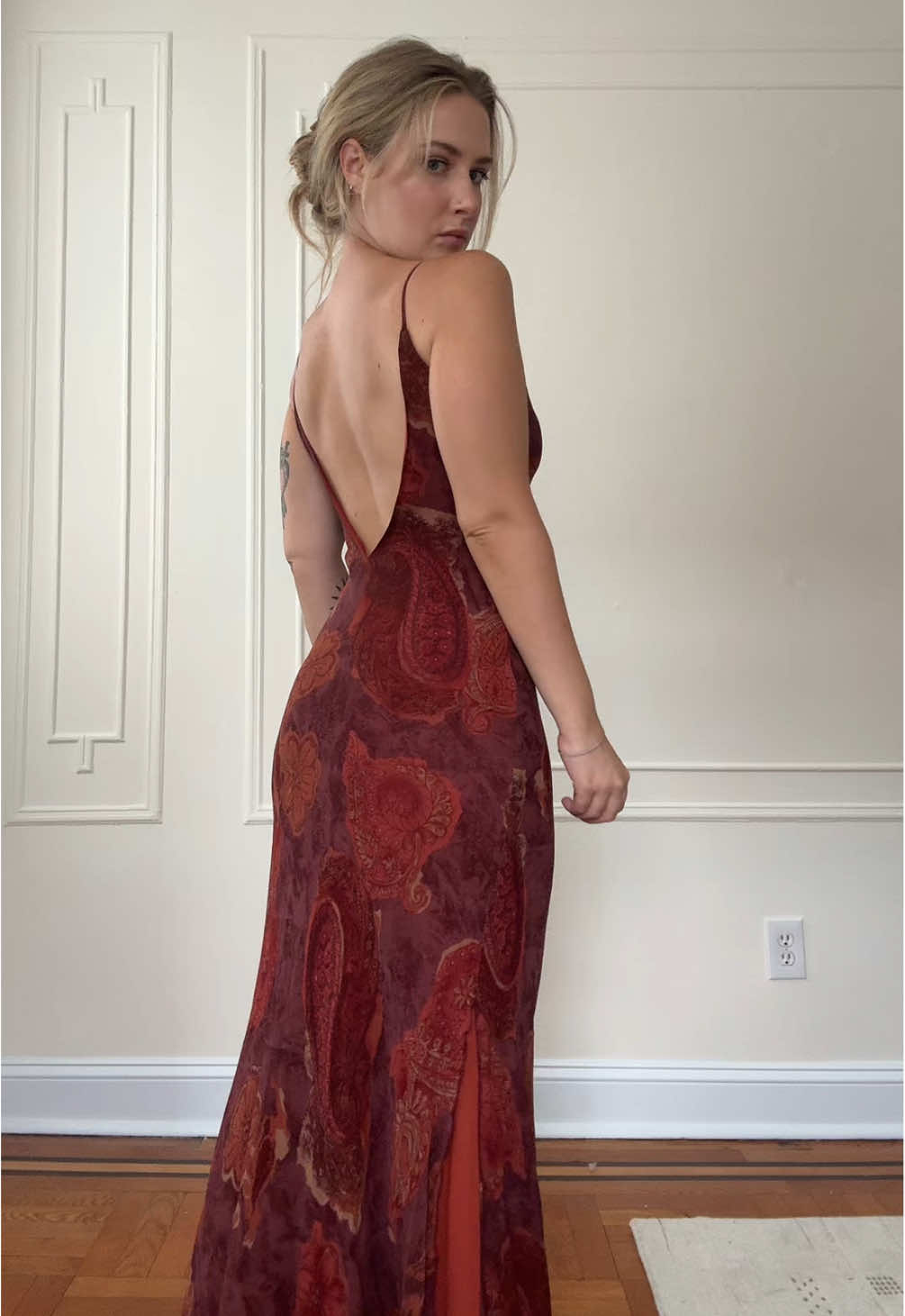 alright who wants to take me on a date in this 🥀 #OOTD #grwm 
