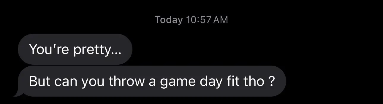 looooves a game day fit ⛹️‍♀️