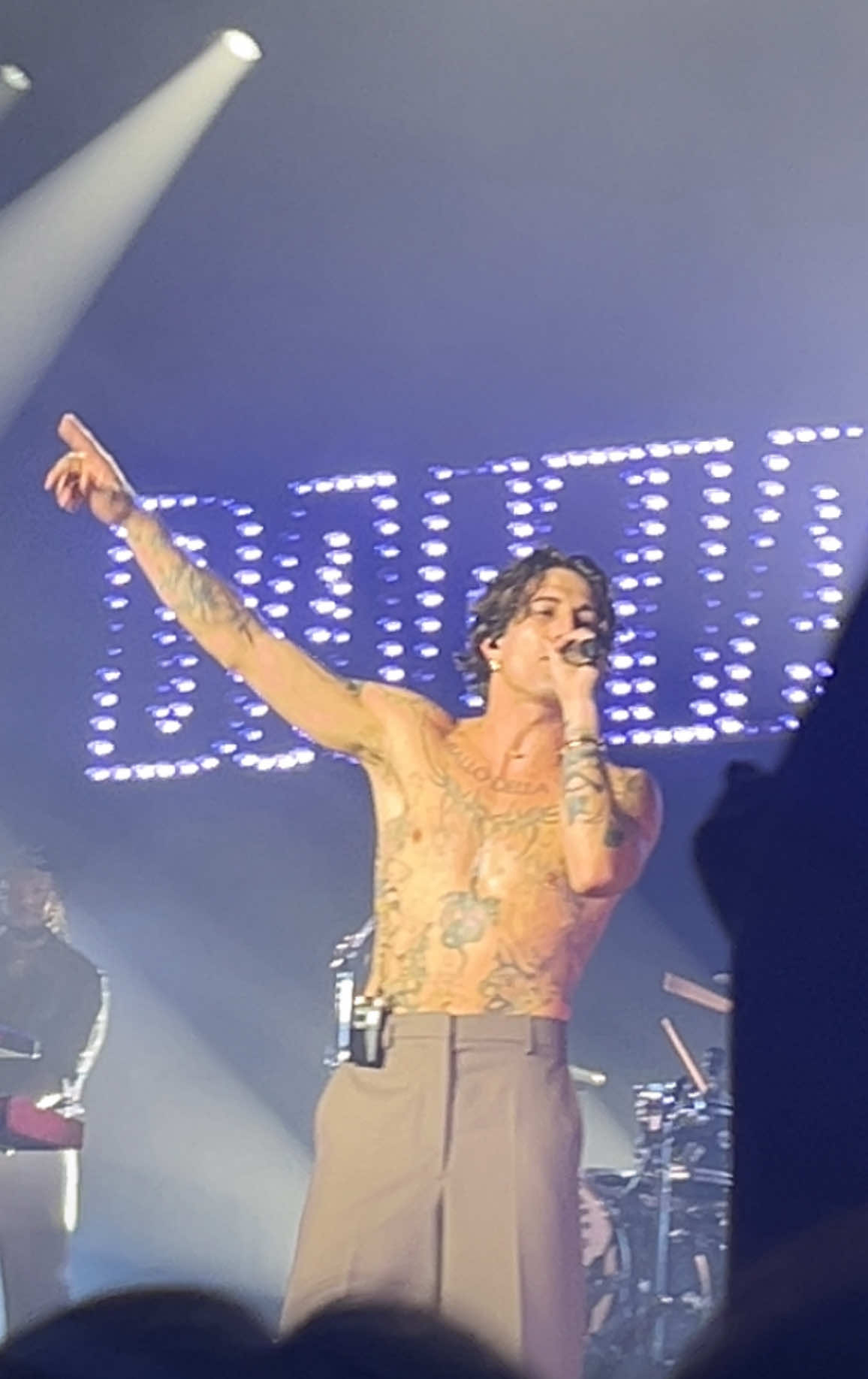 The Bruise-Live in Cologne 17.9.25 It was Crazy❤️‍🔥@Damiano David #damianodavid #funnylittlefears 