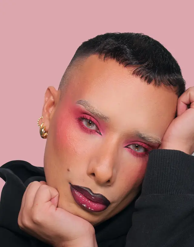 #larocheposay #tatcha #milkmakeup #maybellinepartner #rarebeauty  Skin prep: 💧 @La Roche-Posay Cicaplast 🌸 @Tatcha US Silk Cream Base: 🪞 @milkmakeup Hydro-Tint 🎨 Maybelline Lifter Sculpt 70 💕 Rare Beauty Soft Pinch Liquid Blush – Grateful 🎭 @loréal paris usa ull Wear Concealer + Juvia’s Place I Am Magic Concealer 🌞 @Juvia’s Place Bronzer + Benefit Hoola Bronzer Finishing touches: ✨ Benefit Crysta Powder Brush 🌸 @Laura Mercier Loose Setting Powder + @ONE SIZE BEAUTY Pink Powder 👁️ @Benefit Cosmetics BADgal BANG! Mascara – Wild Plum 🖤 @Rare Beauty Perfect Strokes Matte Liquid Liner 🖊️ @Morphe Cosmetics Black Lip Liner 💋 @Maybelline NY Lifter Gloss – Taffy