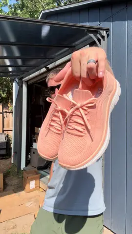 #sketchers #shoes #sneakers #walking #sliponshoes 