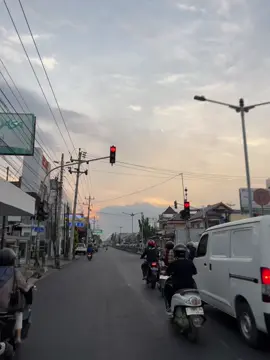 kota kecil dengan sejuta kenangan #pemalanghits #pemalang #pemalangikhlas #zmn14 #4u 