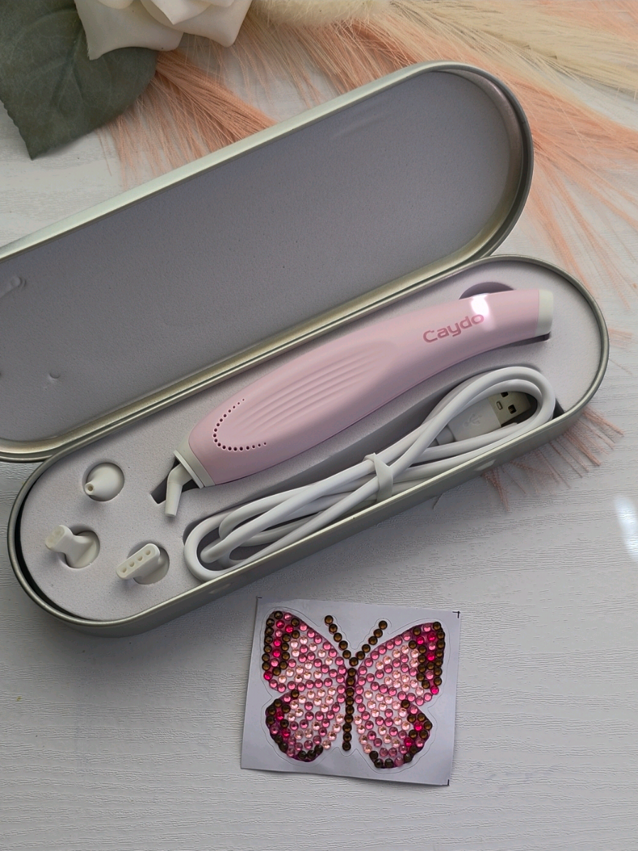 I had a lot of fun making this diamond art butterfly ☺️ and it turned out so beautiful 🥰.. @Caydo  ◇Includes a shockproof storage case that stores all accessories, making it easy to create diamond art anywhere.. ◇Operates without tangled cords and provides 3 hours of usage per charge, ensuring a clutter-free crafting experience.. ◇Features a wind-powered vacuum for strong suction, eliminating the need for manual pressing.. ◇Innovative tray included in the set ensures that diamonds are securely stored without spilling. #caydo #diamondpainting #diamondart #diamondartpaintings #relaxing 