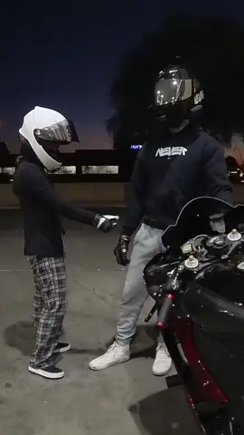 Idk where we come up with this stuff  Go follow Madi @madison.dy • • • • • • • • • #sportbikelife #sportbike #couplegoals #motorcycle #funnybiker