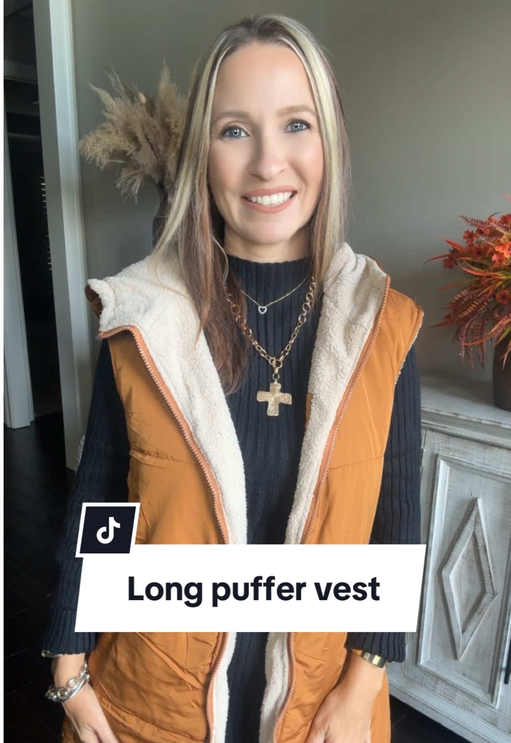 POV: you just found the vest that makes every outfit look 10x cooler 😍 #pufferjacket #affordablefashion #fashionfinds #coldweatheroutfits #trendyfashion @PrettyGarden 