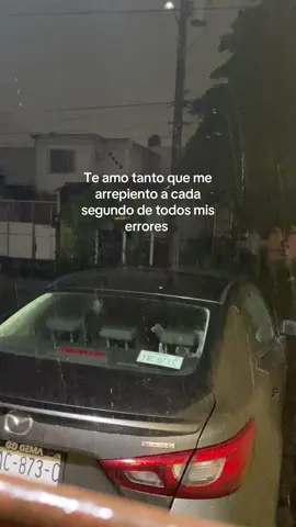 Espero lo veas mi amor. Me arrepiento de haber cometido tantas faltas en nuestra relación , en la que prometí que sería eterna , me arrepiento de las veces que lastime tu corazón, me arrepiento de las veces que reclamé cosas sin sentido o me enojé y arruiné los bellos momentos, me arrepiento de ser como soy en todo aspecto negativo que lo conlleve.  Te pido con todo mi corazón , que me des chance de recuperar tu confianza , de volver a hacerme valer como antes , de que me ames una vez más como antes , de ser como era todo , aunque sea similar e incluso con mucho esfuerzo mejor , te amo tanto , que por nada de el mundo dejaré de arrepentirme y mucho menos me iré de aquí. @Romi Vidal 