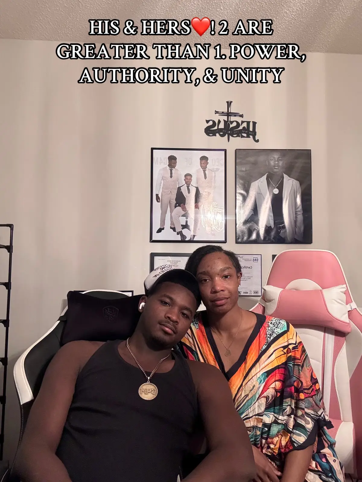 Nothing like a person who will uplift you when you’re low. Pray for you when you’re drained! Nurture you when you’re weak, & POUR into you when you’re empty☦️  @timandjaelyn  #proverbs31woman #blackcouples #powecouples #blacklove #marriedcouples 