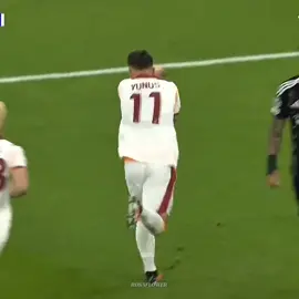 bu gol sevinci boyle bi macta harcandi #osimhen #icardi #barisalperyilmaz #galatasaray #yunusakgün 