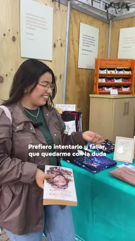 Yo no quiero mirar atras y preguntarme 'qué hubiera pasado si...'👀 mejor intentar y apostar por lo que nos muevee✨ #motivacion #salirdelazonadeconfort #arriesgarse #serfeliz 