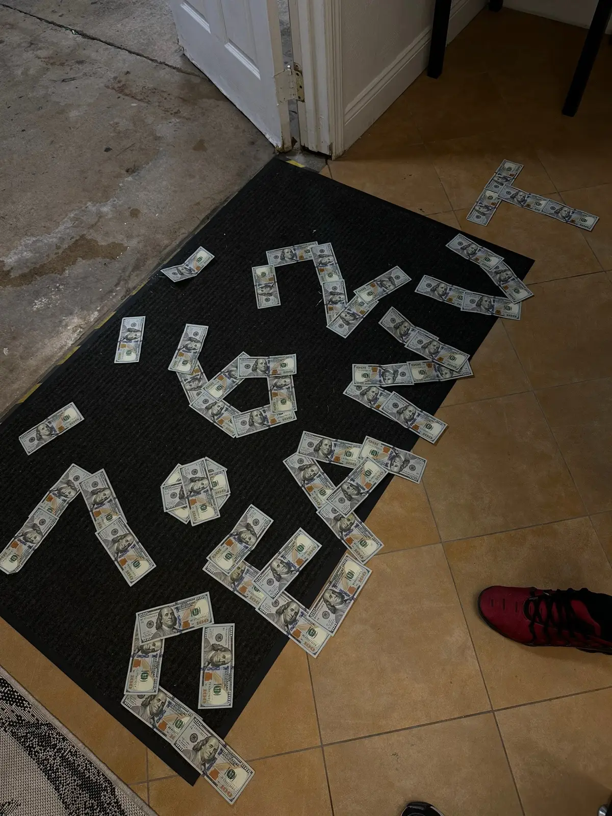 “I want them dead presidents” #fyp #slideshow #swipe 