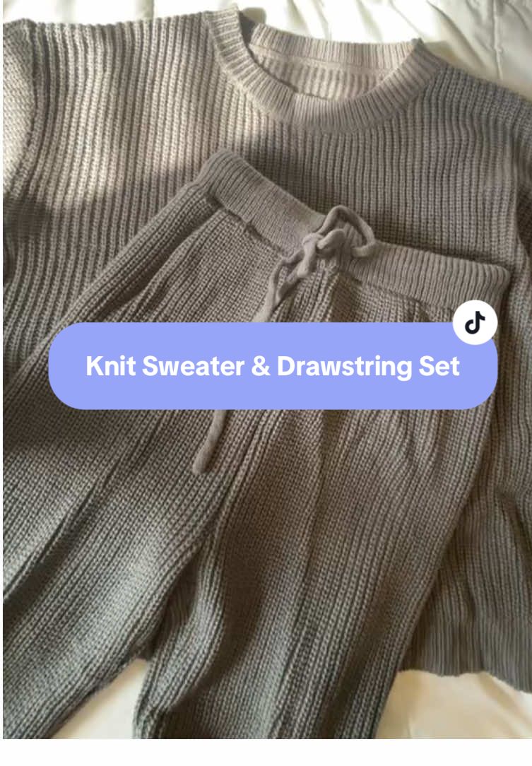 🍁Fall & ❄️Winter Set! I’m Grabbing all my favorite colors! Knit Material….sooo pretty 10/10