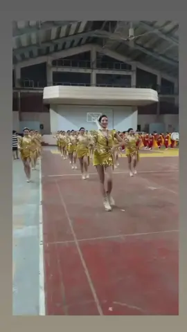 ctto: oh pack pasabog yong GALA Ng Usant Majorettes best of luck USANT 🤞❤️🙏#militaryparade #usant #fyp #penafranciafiesta 