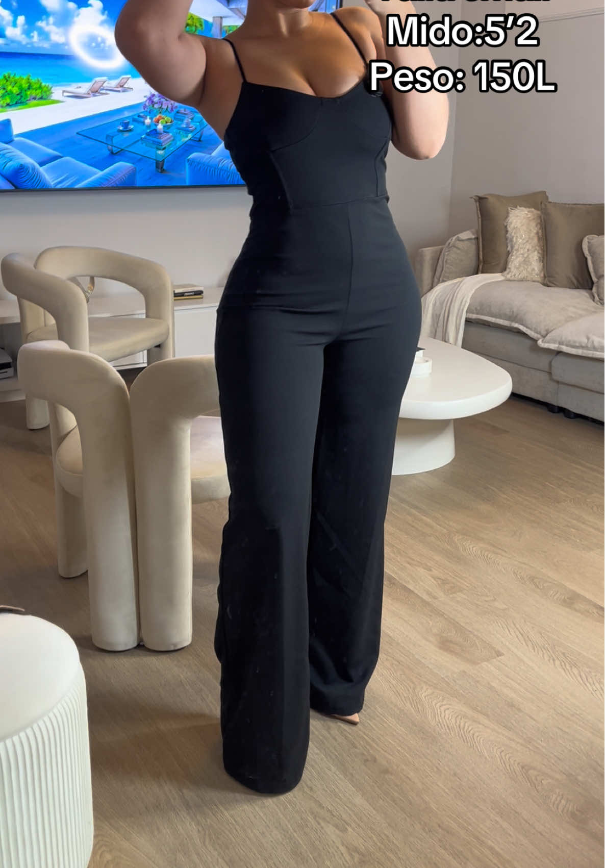 Jumpsuit de @Fashion Nova #tiktokshopcreatorpicks #tiktokshoprestock #jumpsuit #jumpsuitstyle #jumpsuitoutfit 