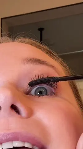 LOréal Paris dropped their brand new telescopic extensionist mascara, only on TikTok shop! 