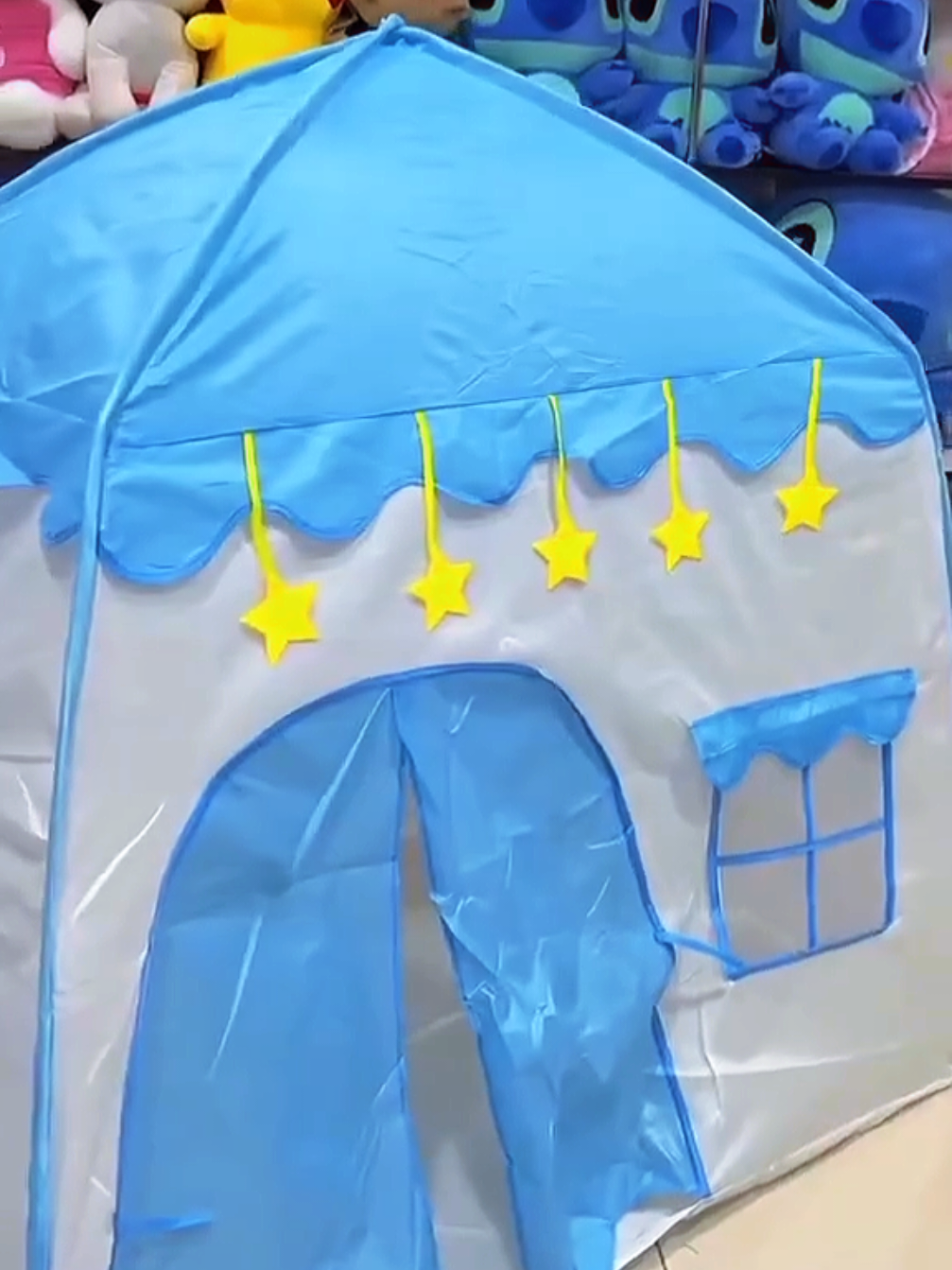 Tenda infantil: casa dos sonhos, infância feliz #barracainfantil #tendainfantil #barraquinhainfatil #barracainfantilcastelo #casinhamenina 