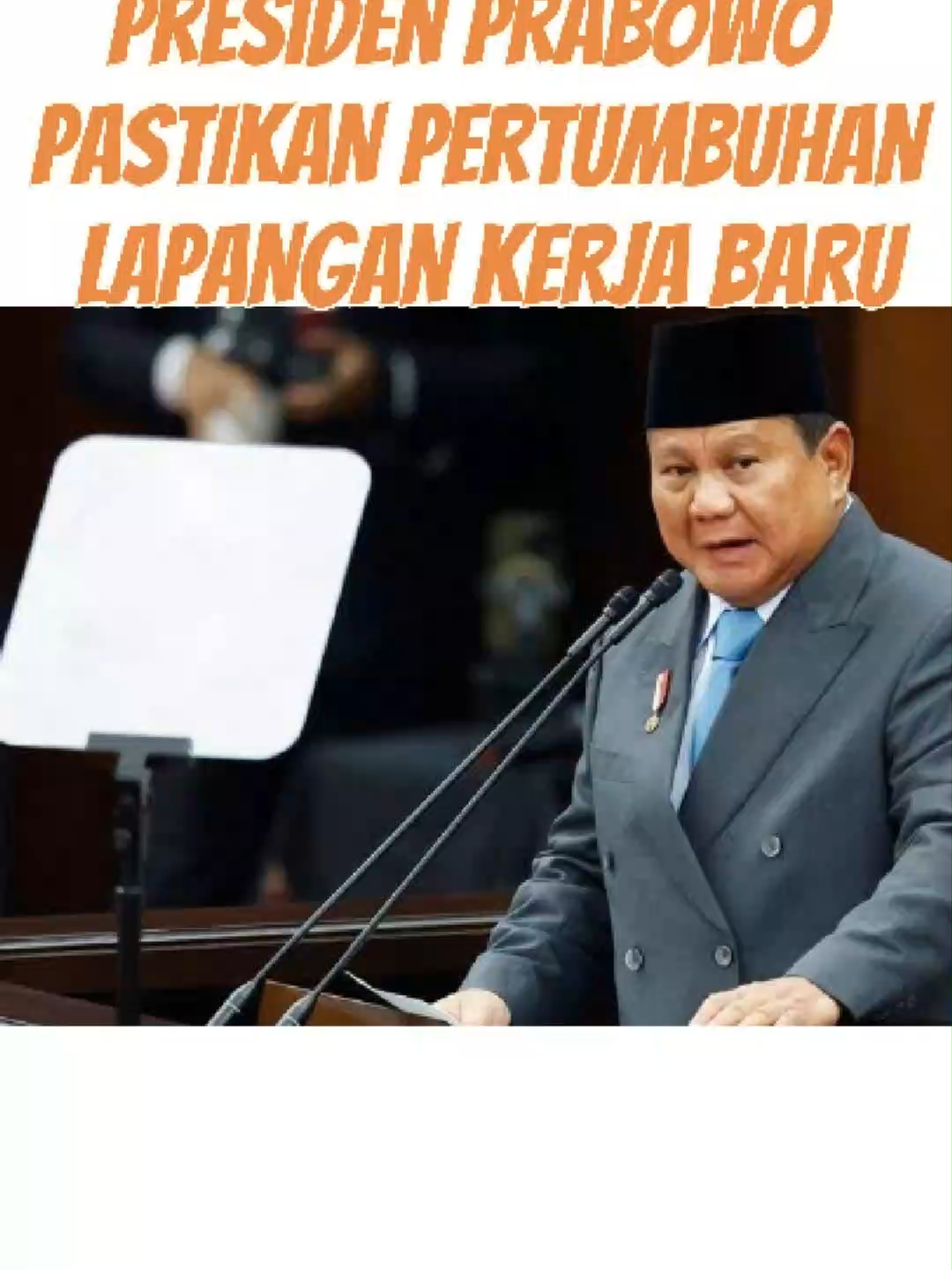 Presiden Prabowo Subianto menyiapkan strategi besar untuk membuka jutaan lapangan kerja 💼✨ Sebuah langkah nyata pemerintah demi menekan pengangguran dan membangun Indonesia Maju! 🇮🇩 #PresidenPrabowo #LapanganKerja #EkonomiIndonesia #IndonesiaMaju