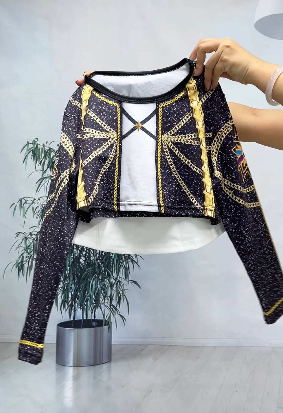 #spotlightfinds #tiktok #cozy #fyp #dealsforyoudays #fashion #tiktokshoprestock #comfy 