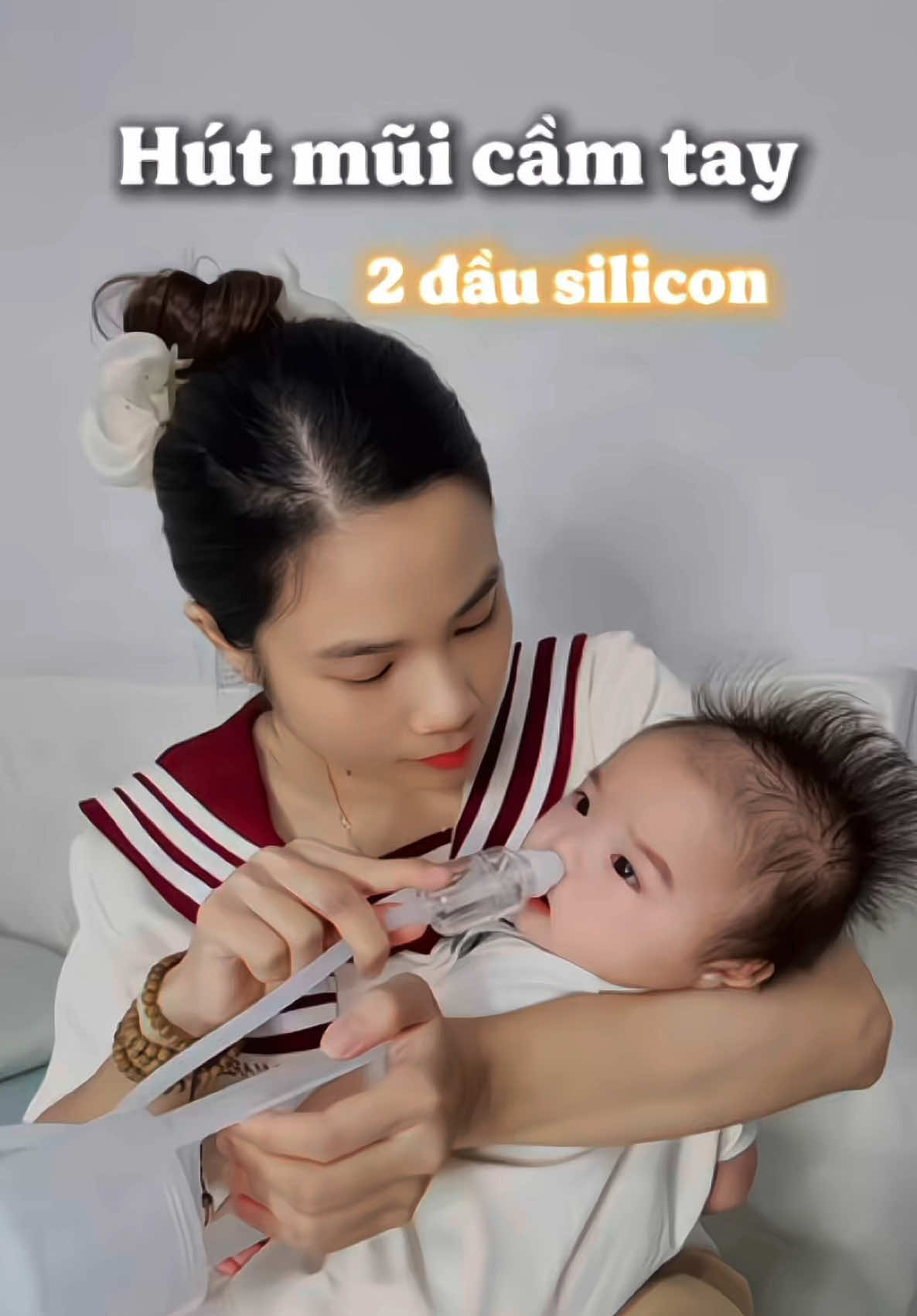 Hút mũi cầm tay chân ái cho con luôn..Thao tác dễ dàng lại hút nhanh sạch #hutmui #hutmuichobe #dungcuhutmui #review #ema 