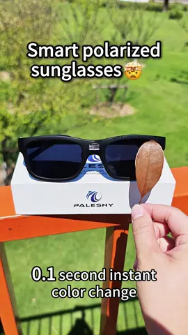 Lightweight without pressure on the bridge of the nose, full of comfort, highly recommended this can be 0.1 seconds color change polarized sunglasses!#sunglasses #polarizedsunglass #Outdoors #fashioneyewear 