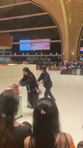 #សង្ឃឹមថ្ងៃមួយ🇰🇷✈️@ជូនអរសំណាងល្អសិស្សច្បង🙏🏻💪🏻🥰