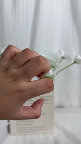 with use every other day,noticeable results can be seen in about 10 days.😍✨💕🍃#darkspots #peelingskin #skincare #GlowUp #peelingoil #fyp #fypシ #tiktok #tiktokmademebuyit #exfoliating #viral #cleanbeauty #blackhead #SelfCare #hyperpigmentation #trending #trendingvideo #glassskin #beautyroutine #skincareaddict 