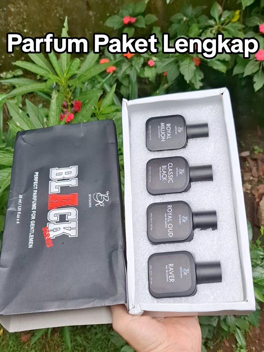 Paket lengkap dengan harga grosir, bisa untuk kondangan, main bahkan acara formal #parfum #parfumereccomended #parfumviral #parfumboyroses #parfumpria 