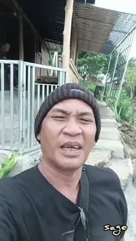 Menyepi  ! #fyp #viral #bali #lucu #hiburan 