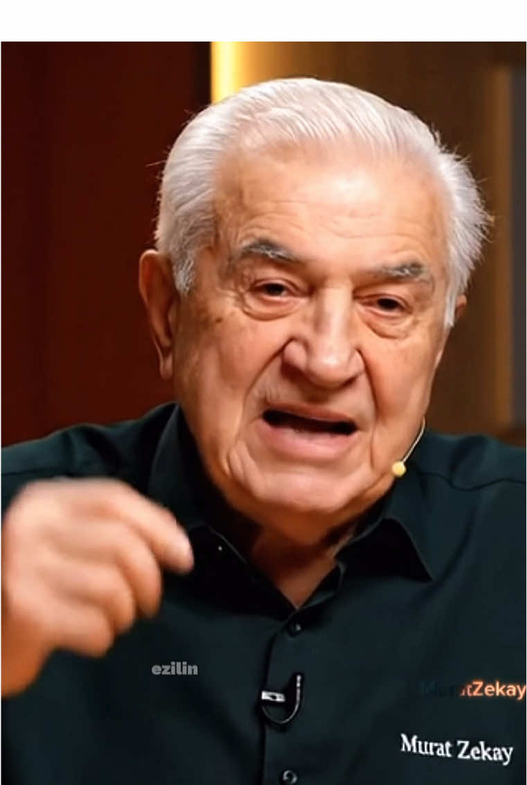 Ey insanlar . #muratzəkay #keşfet fyp #viral #trending #dance 
