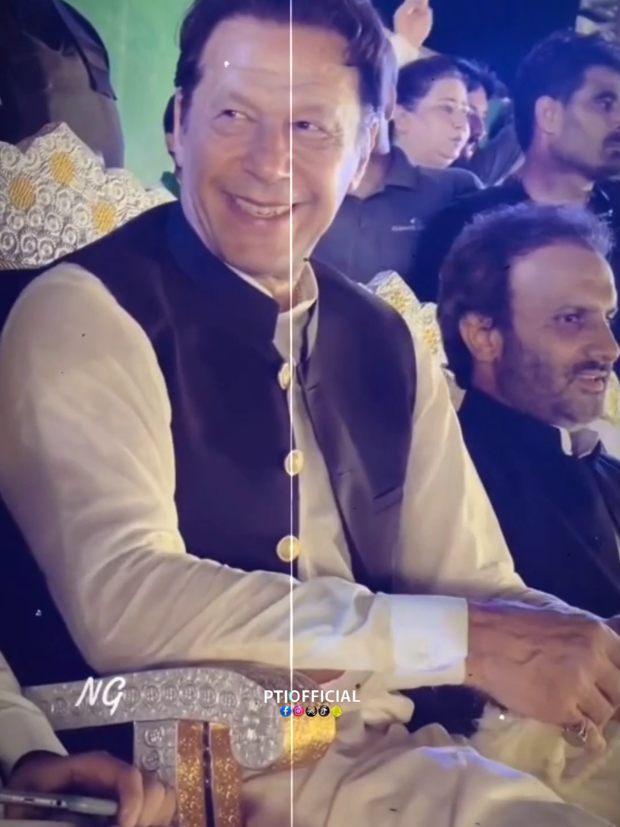 عمران خان تیرا منتظر ہے پاکستان  #قوم_کی_خاطر_قید_شہزادہ 