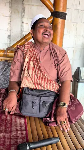 Kyai karak bingung polae kate dipanggil polisi #promoseruweekend #kyaikarak #pasuruan #fyppppppppppppppppppppppp #kadeskluwut 