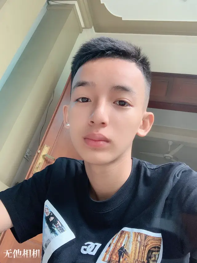 Bình yên không phải là không có sóng gió. Mà là khi sóng đến vẫn không bị cuốn trôi..!