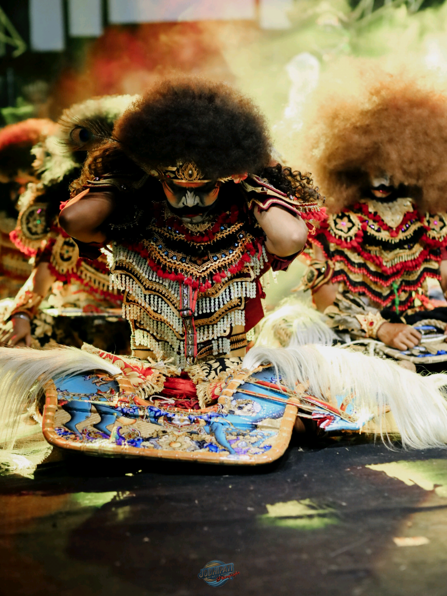 Jm media #budayaindonesiaa #idakeptemanggung #wonderfulindonesia #wonderfulindonesia #jarananmasal @Wahyu Eko Kapti 