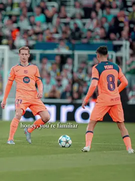 Masterclass best duo midfielder right now. #frenkiedejong #pedrigonzalez #xavi #iniesta #fcbarcelona 