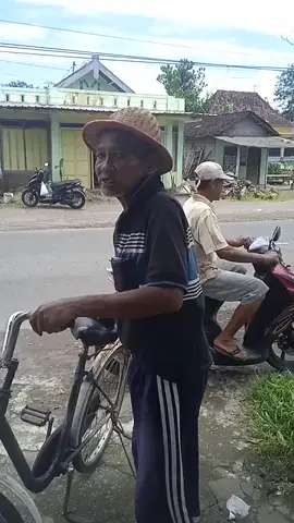 kode hari jumattt.... pak slametttt...😂😂😂😂😂fybb@@#####
