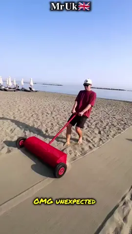 Beach day | Beach Vibes. 𝐌𝐫 𝐔𝐤 🇬🇧 #beaches #beachvibes #viralvideos #foryoupage❤️❤️ #fyp 