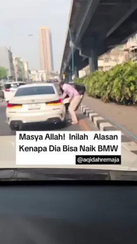 Masya Allah🥰 Sehat Selalu Orang Baik,Telah Menolong Kucing Di Jalan.. #orangbaik #fyp 