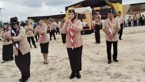 bonusnya bisa dance bareng ibu Bupati kobar di acara KBP #viral #dancesemaphore #pramukahits #fyppppppppppppppppppppppp #pramukaindonesia 