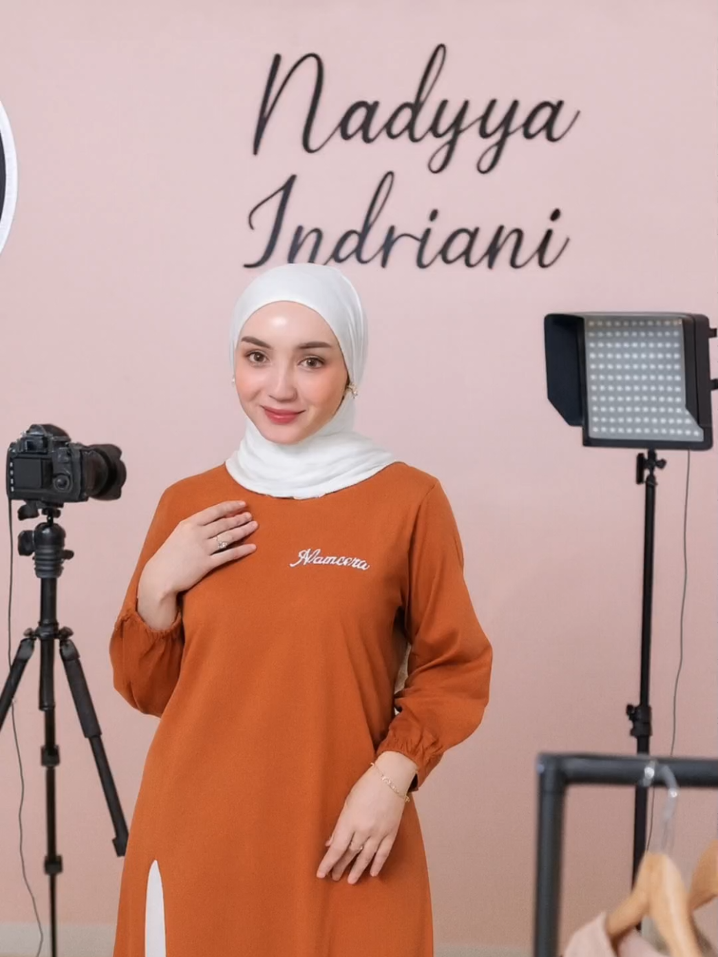 tunik belah depan lengan panjang lembut adem nyaman di pakai #tunikwanita #tunikkekinian #tunikmurah #tunik #atasanwanita 
