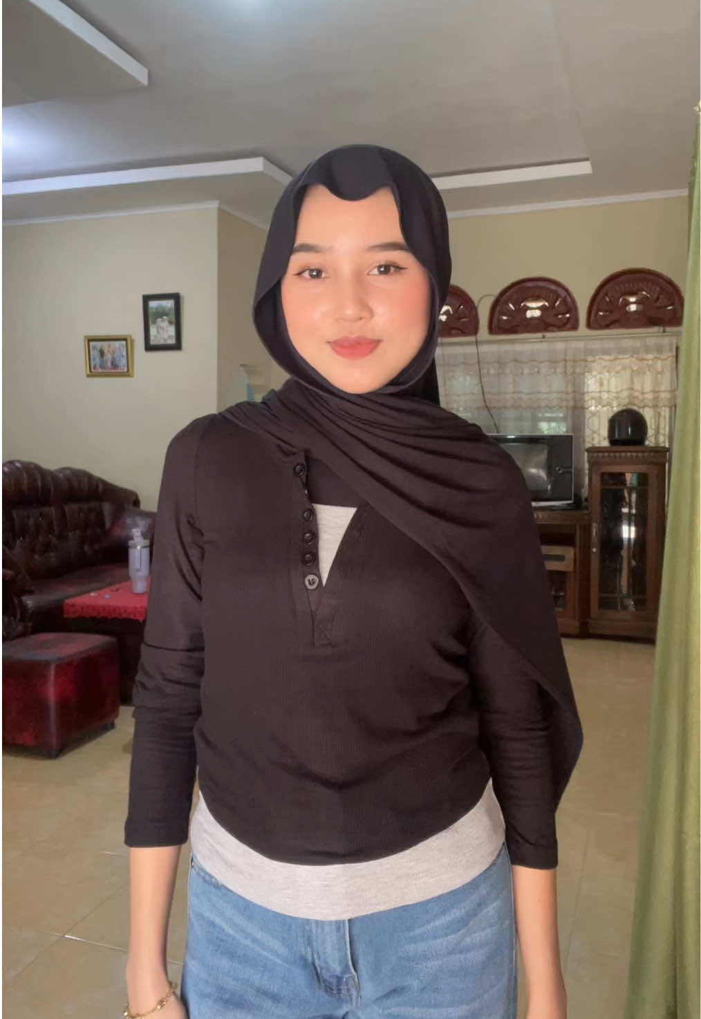 #outfitinspo #outfitideas #knitoutfit #atasanwanita 