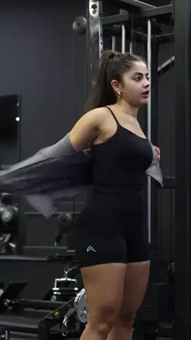 #viral #tiktok #alizagrz #creatorsearchinsights #fyppppppppppppppppppppppp 