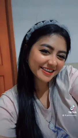 Abaikan jarinya ya gaes🫠