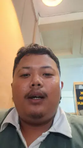 Saya akan mengklarifikasi terkait video saya terkait di undurnya demo yang akan dilaksanakan pada hari kamis, 18 September 2025. Demo tersebut kami tunda akibat mengikuti prosedural bahwa pelaporan terhadap giat aksi harus H-3, dan ini bukan atas suruhan atau perintah dari pihak lain, karena ini adalah prosedur yang harus di taati. Dan saya memohon maaf Kepada Kasat Intel Polres Kepulauan Meranti atas penyebutan nama dalam video saya sehingge menjadi boomeran bagi kasat Intel. Dan saya sampaikan bahwa tidak benar demo yang akan dilaksanakan pada hari Senin atas suruhan dari kasat Intel atau pun pihak lain. Pengunduran tersebut karena mengikuti prosedur dan aturan yang berlaku. sekali lagi saya memohon maaf  atas pernyataan tersebut, dan saya akui bahwa ada kurang komunikasi di diri saya sendiri, sehingga menimbulkan dampak boomeran bagi pihak lain. #fypシ゚viral #klarifikasi #fyp #foryoupage 