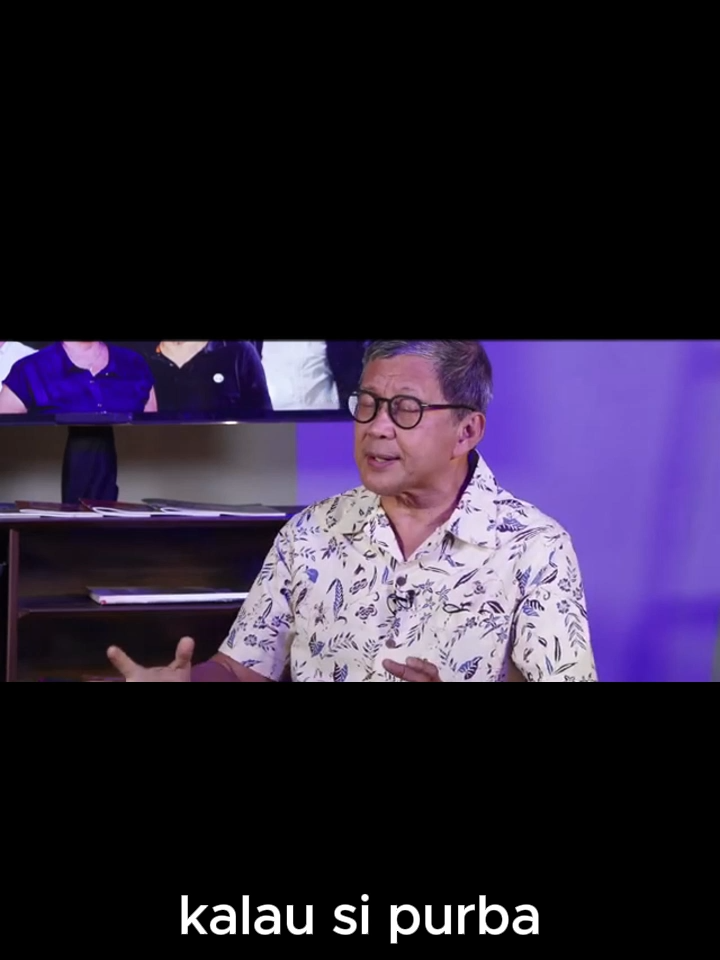 Rocky Gerung ke Menkeu Purbaya: Bagaimana Bisa Seorang Kasir Mau Ngatur Kepala Pabrik Yang Adalah Ketua Partai. Bisa-bisa Dia Yang Dipecat.
