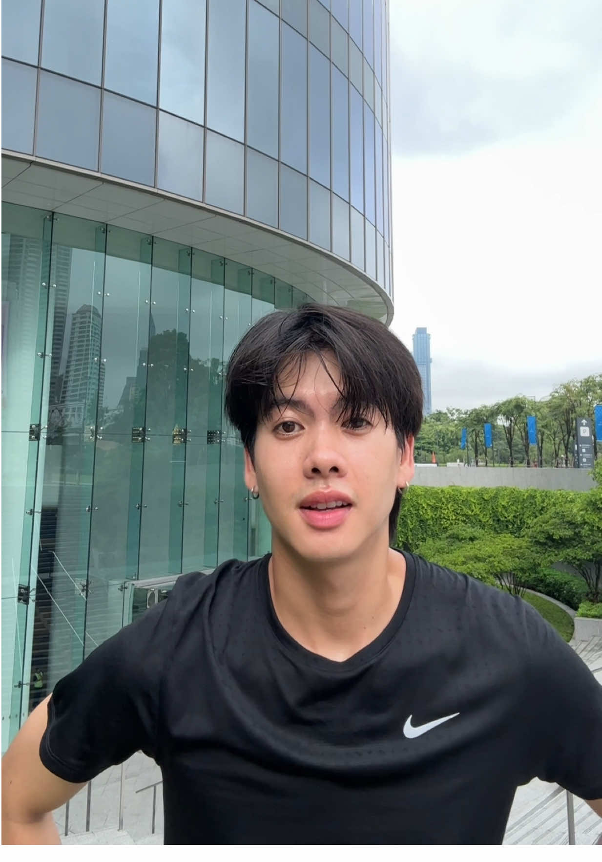 วิ่งเสร็จแล้ว ขอของหวานนิดหน่อย ไม่รู้สึกผิดหรอกเนอะ ขอบคุณเพื่อนที่แนะนำ #kiriครีมชีส